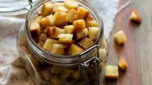 Crostini-di-pane-Ricetta-Crostini-1280x720